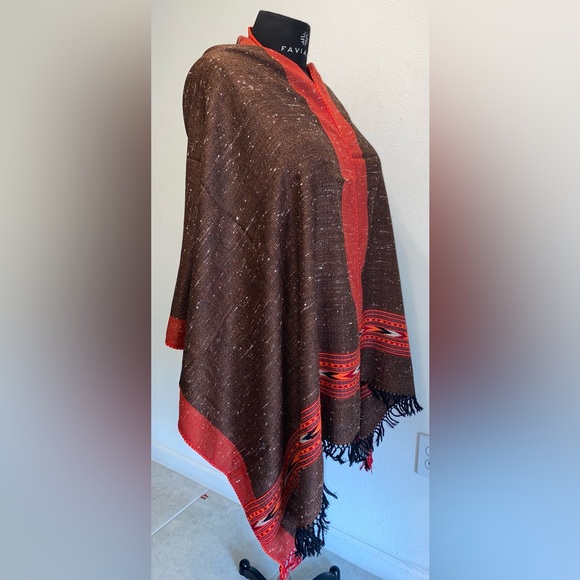 Hand Crafted Stole - Picture 7 of 16